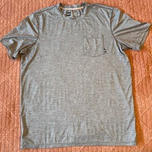 Saxx tee with pocket